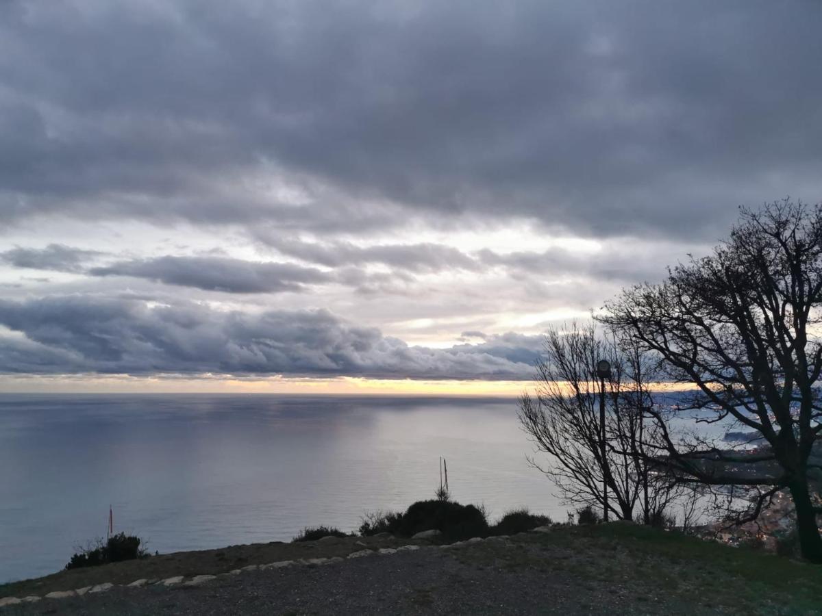 Itaca Hotel Varazze Buitenkant foto